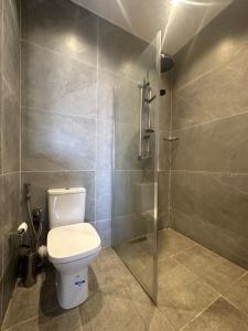 Cozy Nomad 2BR near city center