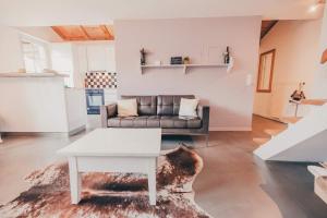 Surfers Horizon Loft with Balcony & Panoramic views