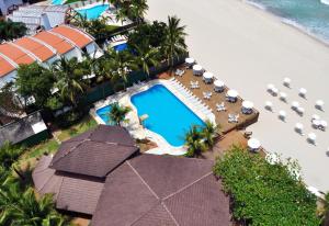 Coconuts Maresias Hotel