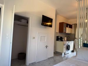 Rocky Stays - Argostoli Central Studio