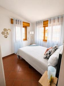 Sun & Moon Apartment img13