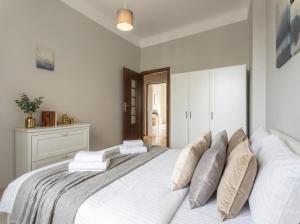 Urban Chic - Cozy 2-Bedroom in City Center - Marszalkowska