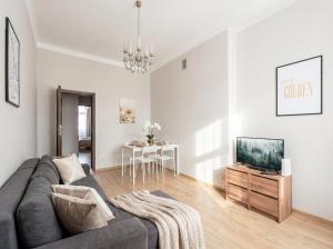 Urban Chic - Cozy 2-Bedroom in City Center - Marszalkowska