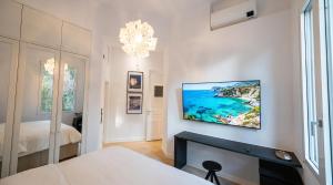 Athenea Hill Suites