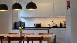 Bright Apartment with two Parking Spaces
