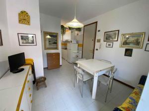 Apartment with Pool in Rosolina Mare 57996