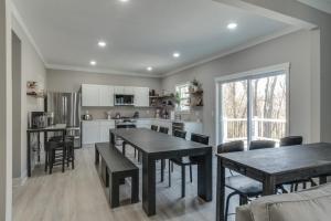 Brand New Home wYear Round Pool & Hot Tub, Game Room & EV Charger