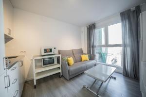 Pedregalejo Home: Near Beach, AC and Workspace