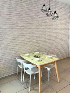 Atlantis D15-1BR 6pax by Joomstay Homestay