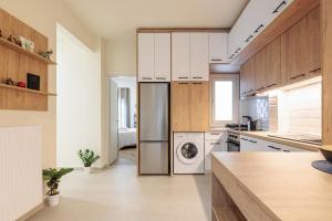 Rotunda Living Atmabnb1