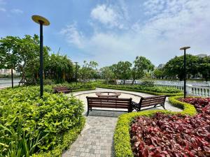 Elegant High Floor Studio with Beautiful City View at Green Bay Hanoi