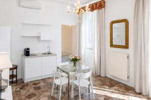 Dimora Quattro Cantoni - Rione Monti by RHR