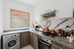Jade Luxury Private Apartment With Pool and Garden