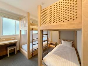 CHECK inn大阪新世界