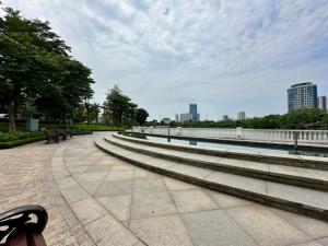 Premium Lake View Studio Apartment at Vinhomes Green Bay Hanoi Center Area