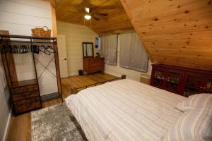 Beautiful Bridgton Apartment