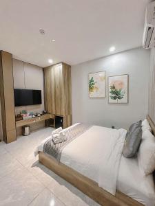Airport Hotel - Golden Sun