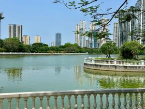High Floor Luxury Apartment with Panoramic Skyline View at Green Bay Hanoi