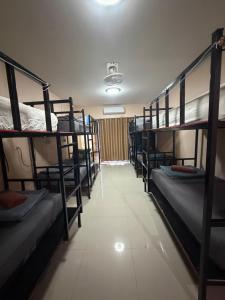 Khaosok city hostel