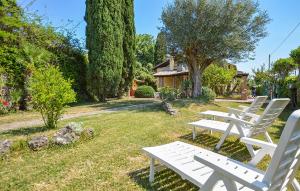 Amazing Home In Paestum With Wifi