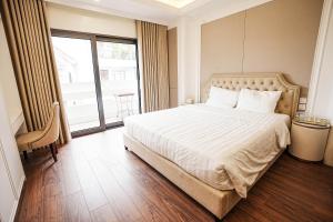 Green West Lake Apartment