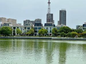 Elegant Modern Studio Near Keangnam Tower and Korean Town in Hanoi