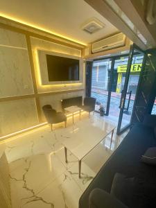 Gala suites hotel