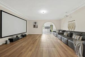 SunnyDaze in the Heart of Ulladulla