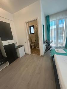 Regency Villa