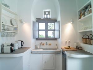 Tutti Blu Tinos Living Space Tinos Greece