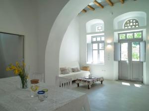 Tutti Blu Tinos Living Space Tinos Greece