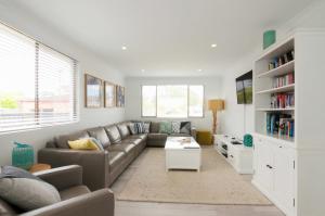 Bella Blu Beach House - direct beach access
