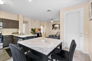 Lovely 2BR2BA!5MIN to Disney! Angelstadium! HondaCenter.