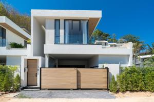 Eileen Hills A Tropical Paradise for Family