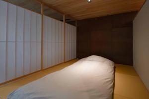 Shu-en LIFE by襲園生活 Kyoto Kiyomizu temple Ninenzaka East&West