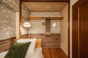 Stay & Roost Kawaramachi