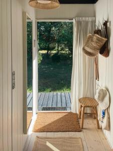 An Undisturbed 60S Summer House Close To The Sea