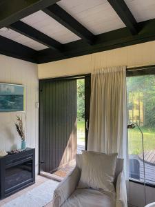An Undisturbed 60S Summer House Close To The Sea