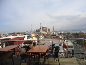 Lapis Inn Hotel & Spa ( Ex. Ambassador Hotel)