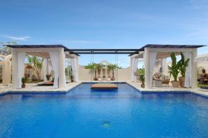 Luxury Homes Abroad & LHL Magazine Featured Villa