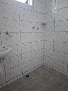 Spacious 2BR Apartment in Mombasa CBD with Park Views by Luxe Stays