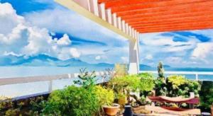 Whale Ocean View Hotel