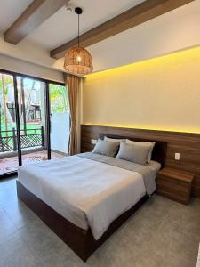 SUNSHINE BEACH Resort