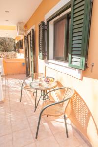 Emelia Apartments Lefkada Greece