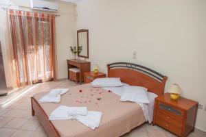 Emelia Apartments Lefkada Greece