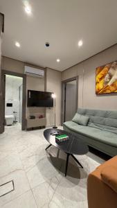 206 tara-JRE Jabal Al Lweibdeh with stunning view