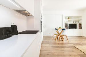 Lisbon Stay at Santo Antonio Flat