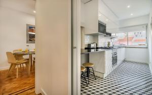 Marquês de Pombal Metropolitan Flat