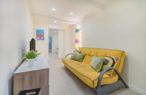 Tram Hideaway | Bica Stay