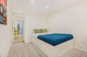 Tram Hideaway | Bica Stay
